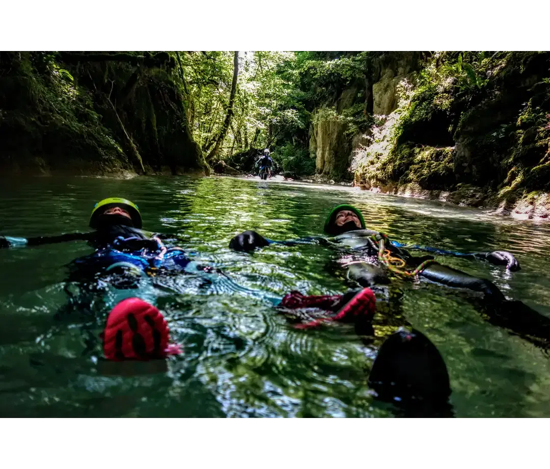 Canyoning initiation dans le Jura - Canyon de Grosdar à Saint-Claude