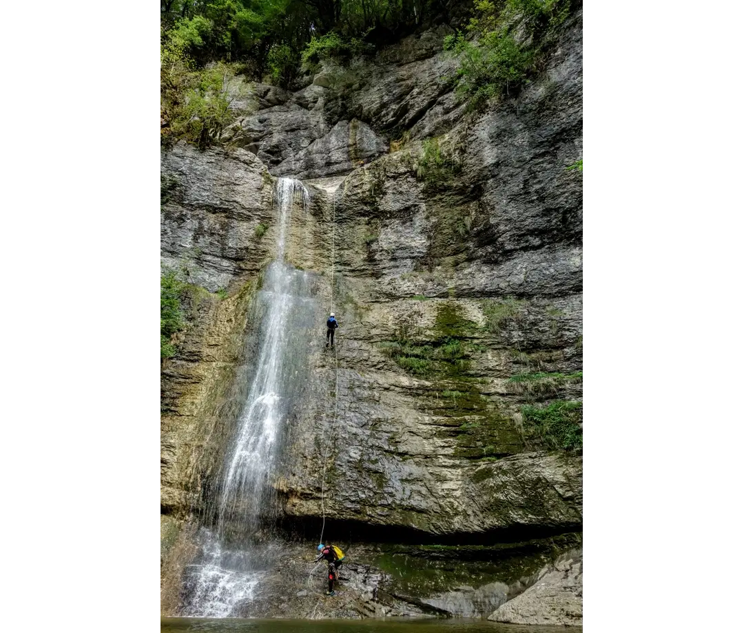 Canyoning aventure dans l'Ain - Canyon de Rhéby à Ambérieu-en-Bugey
